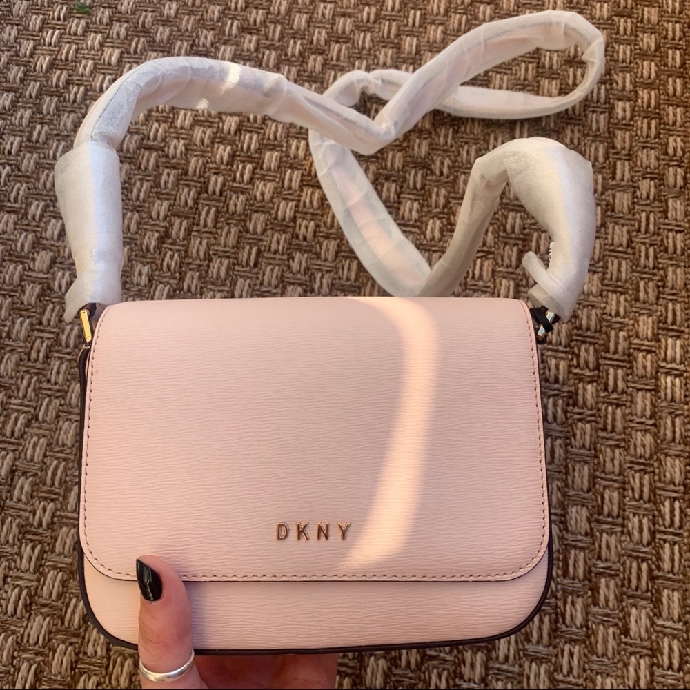 DKNY BRYANT dusty pink crossbody purse